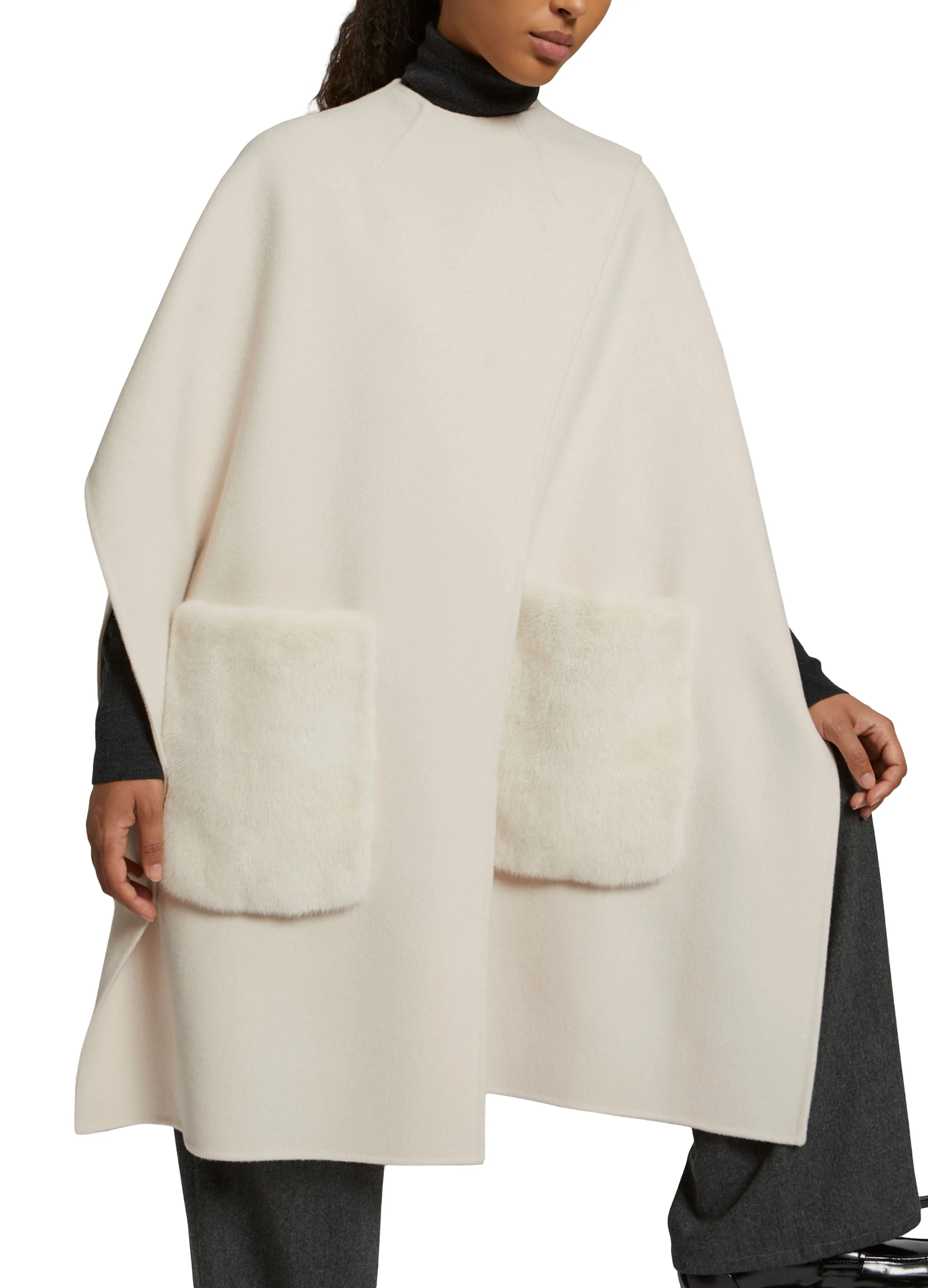 Cashmere wool cape with over-pockets in mink fur