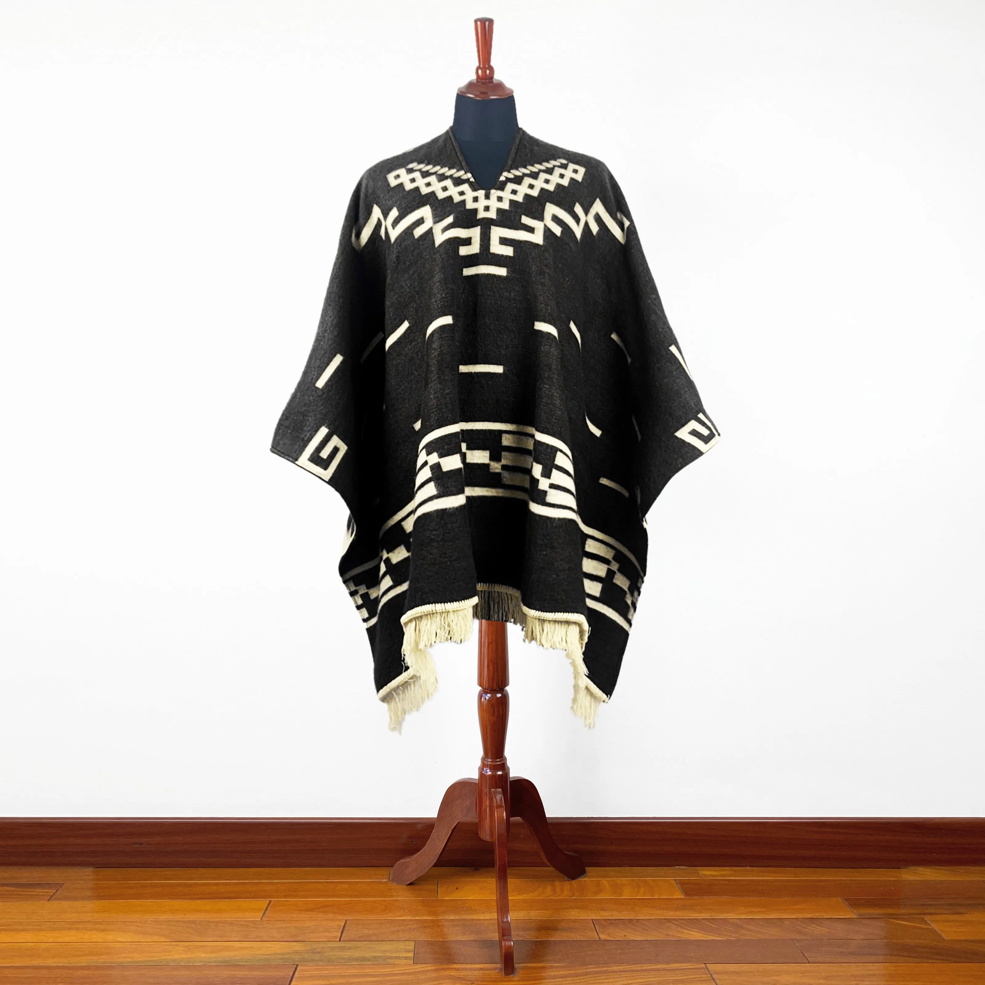 Clint Eastwood Poncho cowboy Serape replica handmade of Alpaca wool Unisex - black