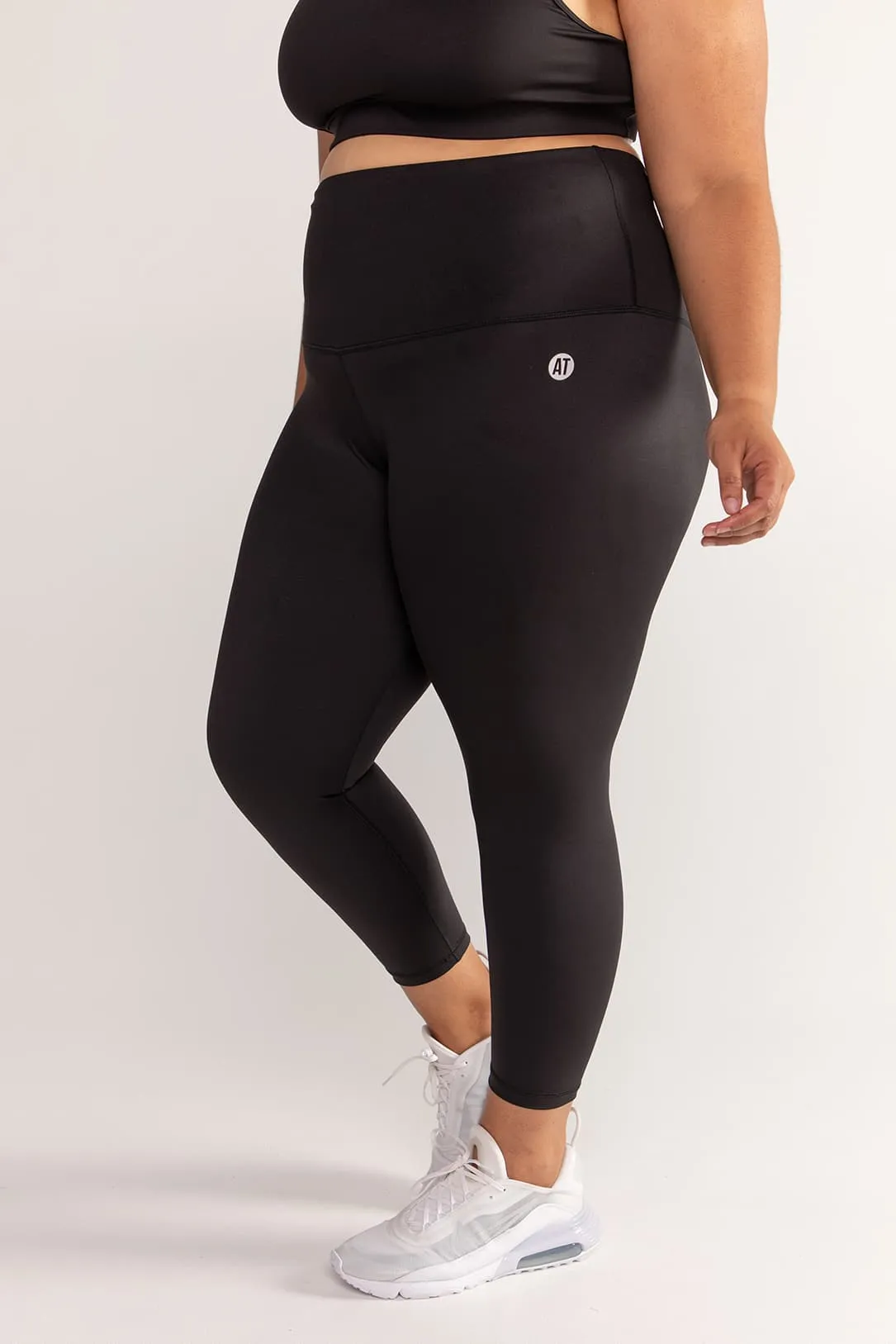 Essential 7/8 Length Tight - Black