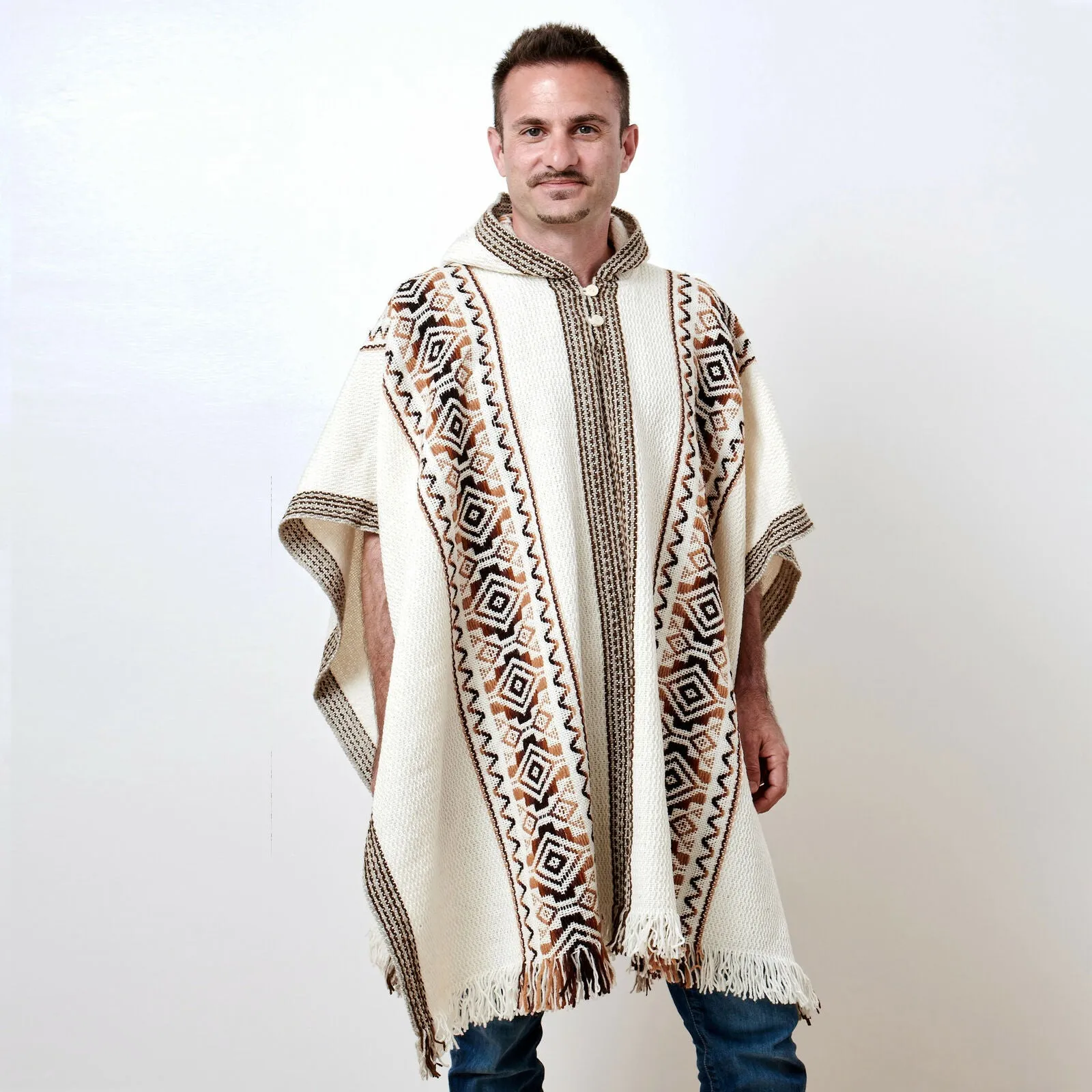 Guanabana - Llama Wool Unisex South American Handwoven Hooded Poncho - white with diamonds pattern