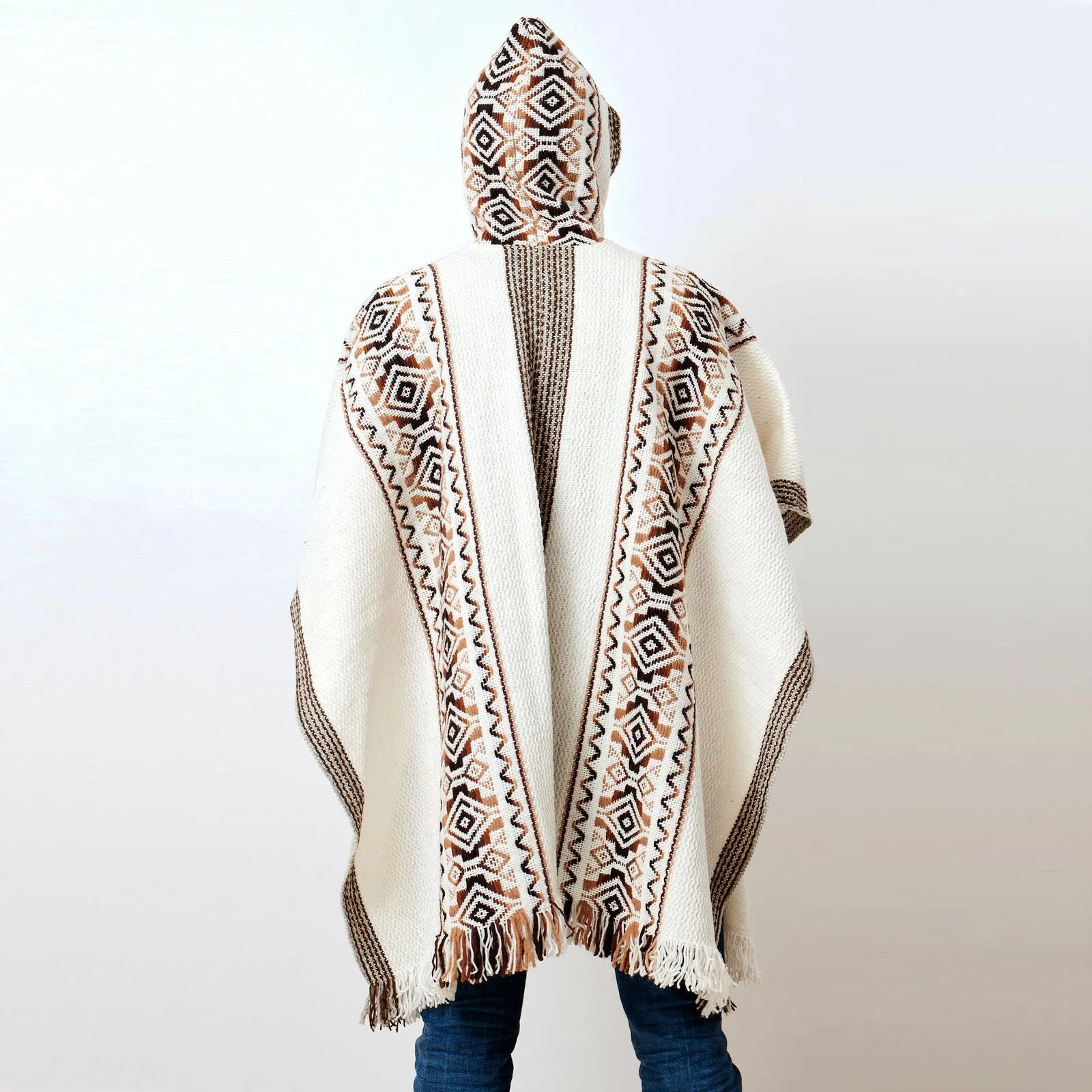 Guanabana - Llama Wool Unisex South American Handwoven Hooded Poncho - white with diamonds pattern