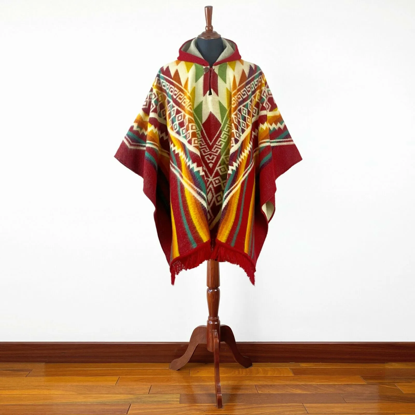 Guismi - Baby Alpaca wool Hooded Unisex Poncho S-XXL - Aztec pattern - RED