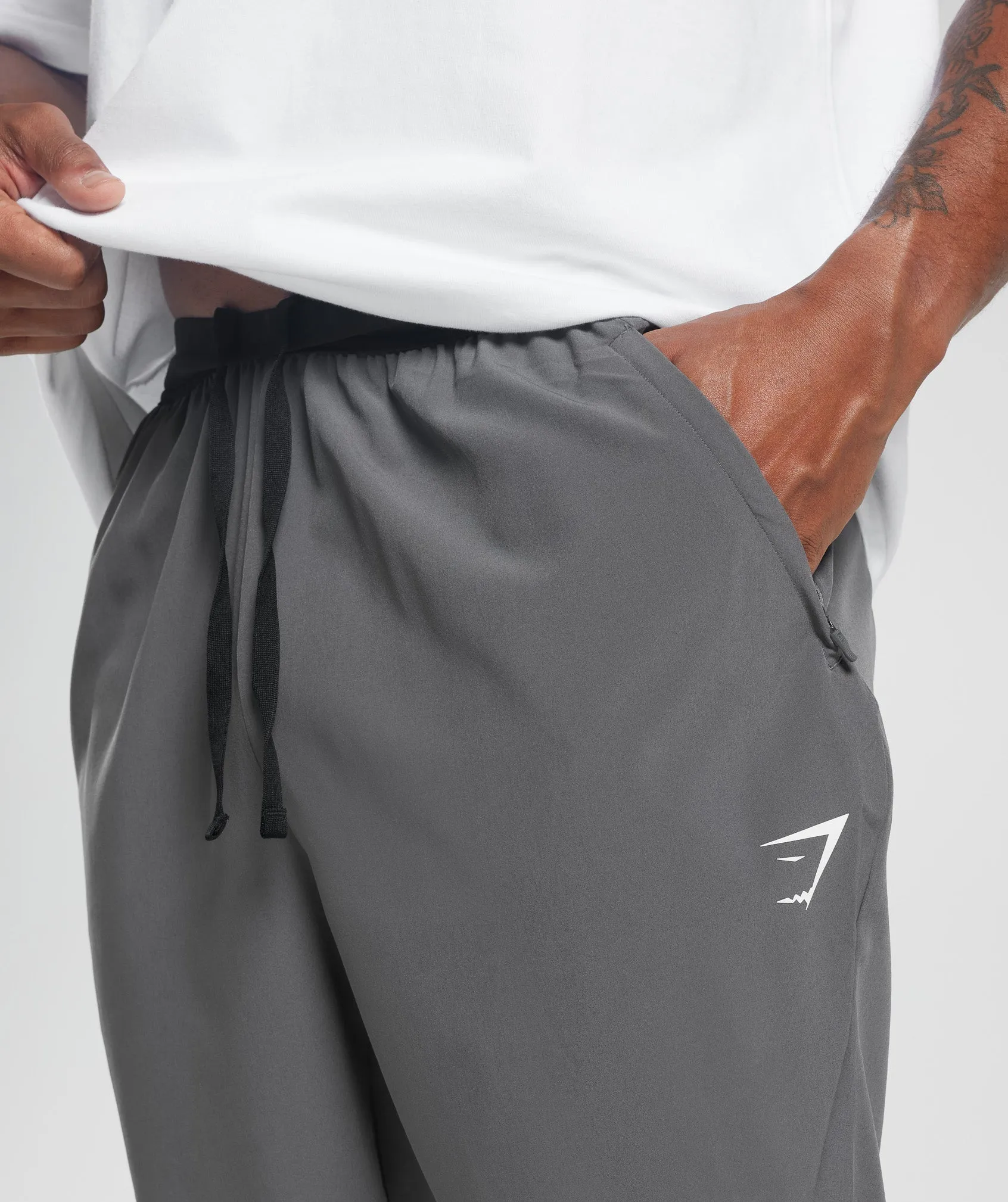 Gymshark Sport Run Pants - Dark Grey