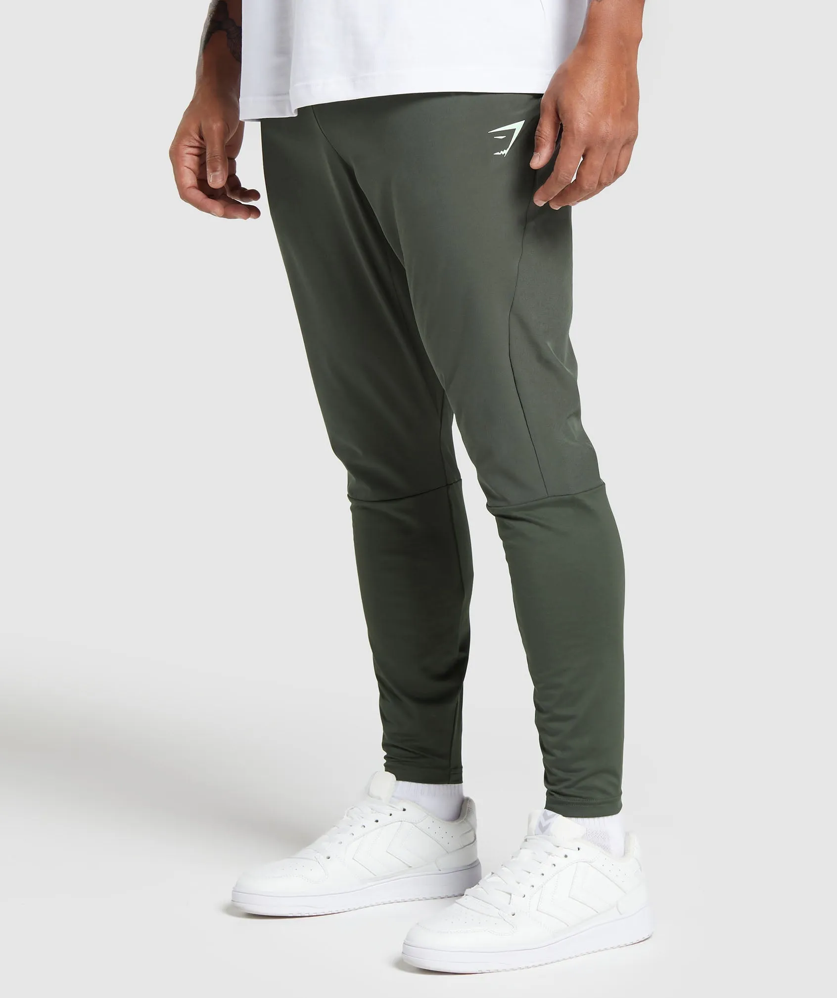 Gymshark Sport Run Pants - Strength Green