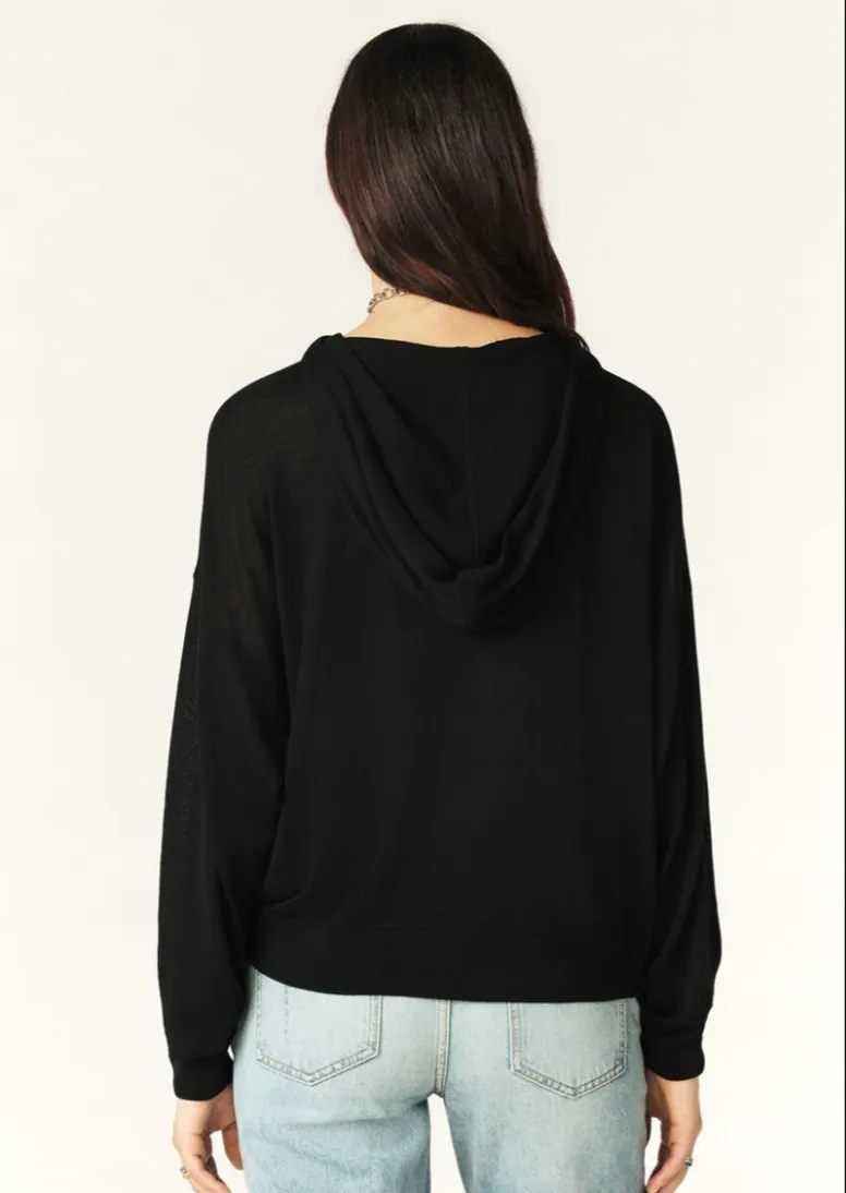 Izais Hoodie Black