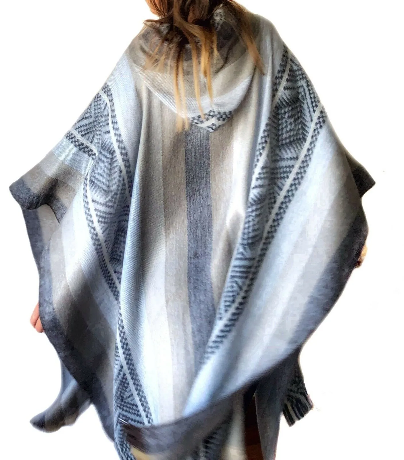 Jinambi - Lightweight Baby Alpaca Hooded Poncho - Gray/Earthtones - Unisex