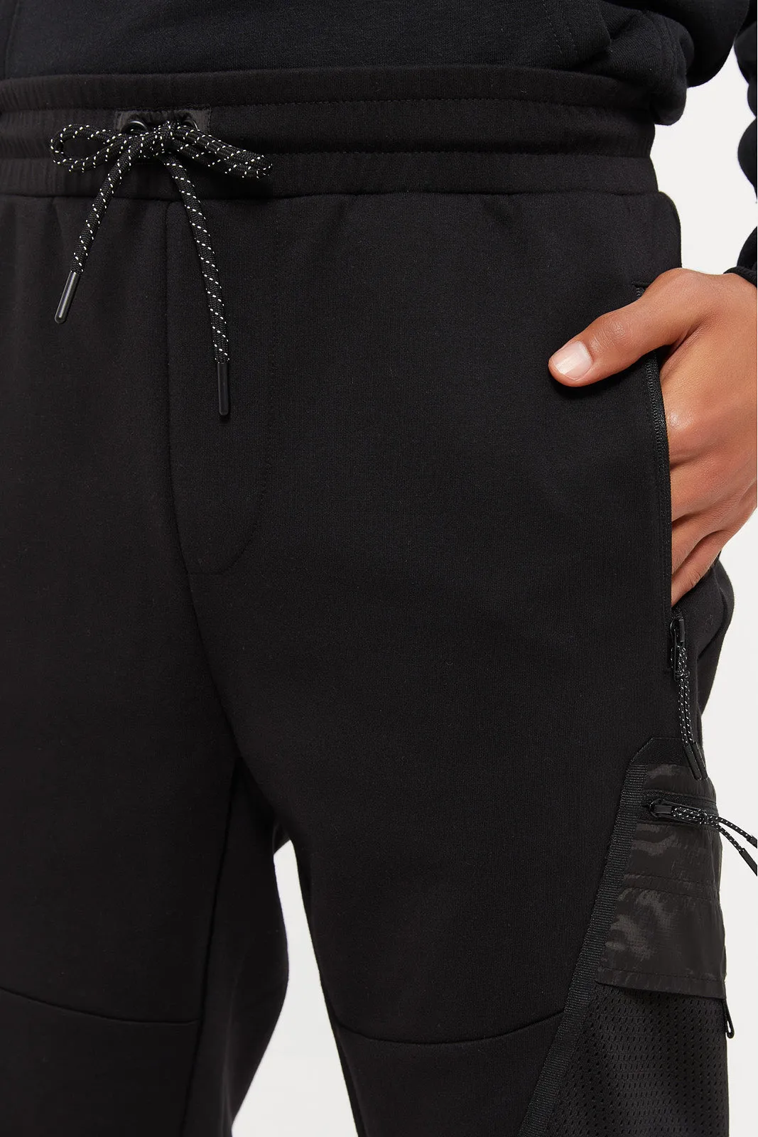 Men Black Jogger With Zipper Pockets