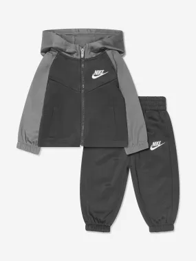 Nike Boys Lifestyle Essential Tracksuit in Grey