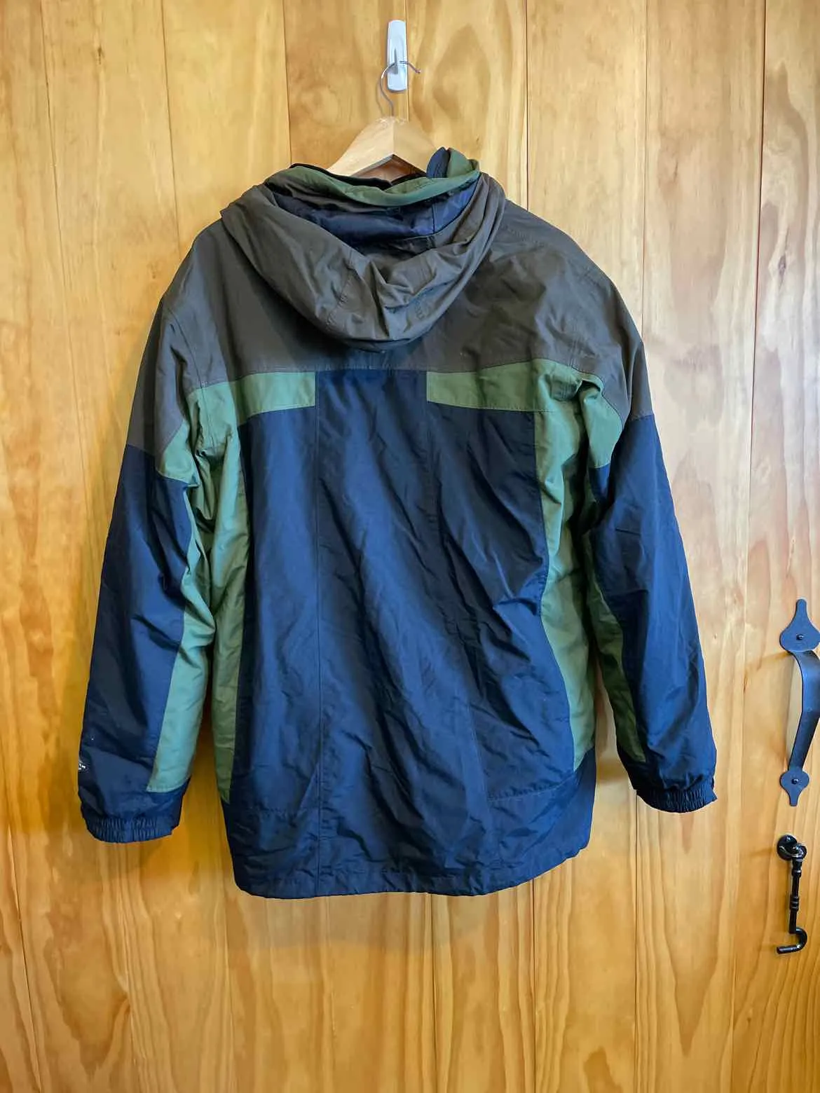 Size Large Columbia Men's Winter Jacket