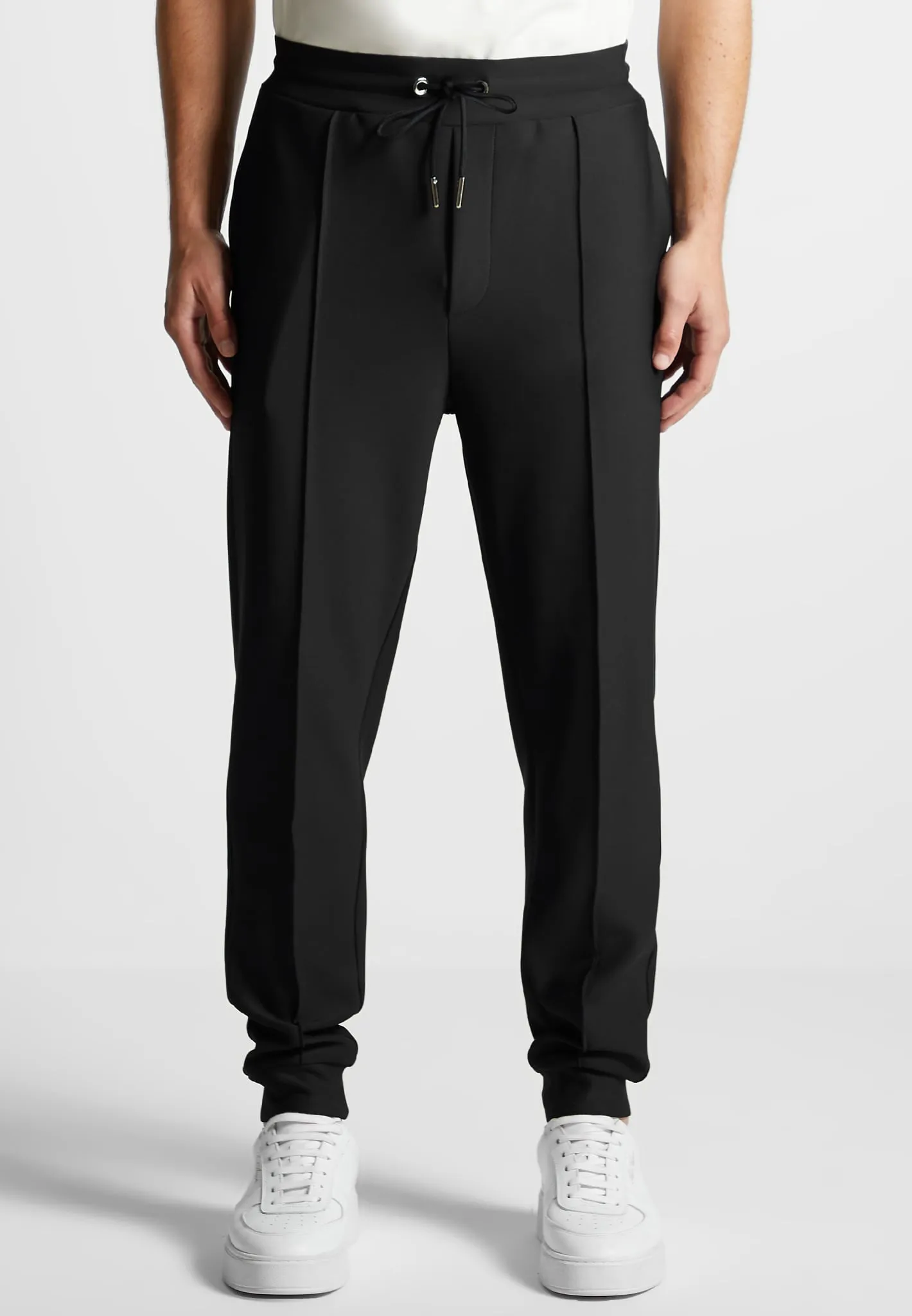 Éternel Neoprene Tapered Fit Pintuck Joggers - Black