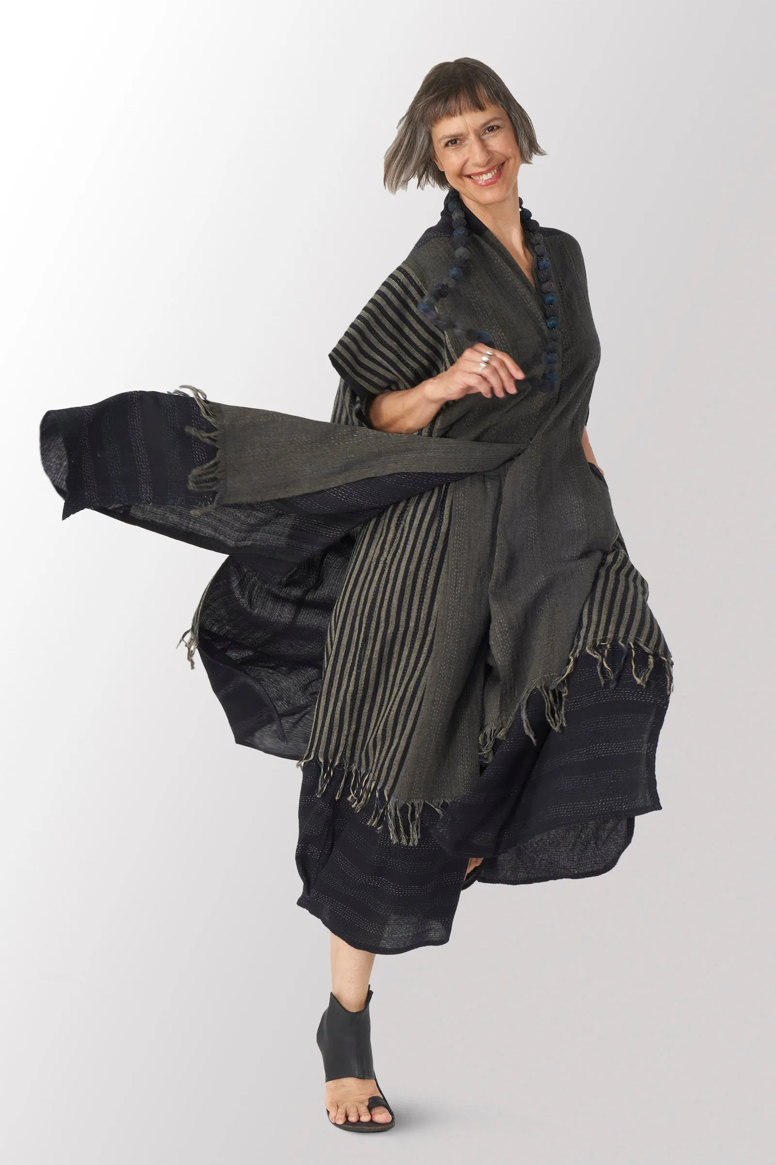 WOVEN HANDLOOM COTTON KANTHA PONCHO DRESS - wc2443-blk -